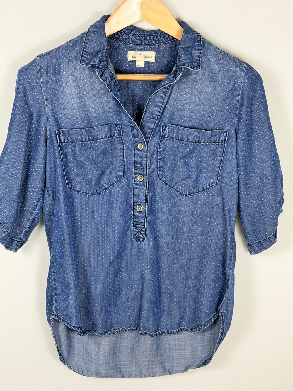 Cloth & Stone Chambray Top Blue Polka Dot Tencel Button Front High Low Small